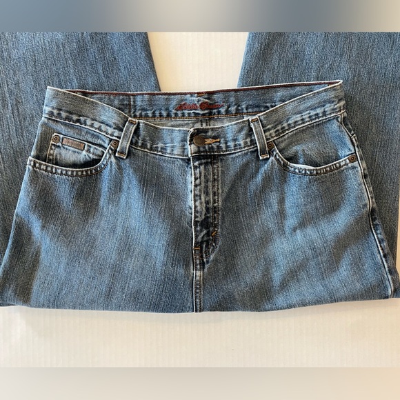 Eddie Bauer Premium Denim Jeans Size Petite 12 - Picture 3 of 8